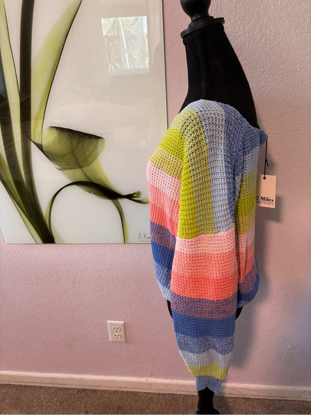 New boatneck sweater size medium - Picture 2 of 4